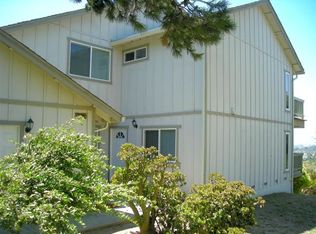 37 Quail Hill Ln, Richmond, CA 94803