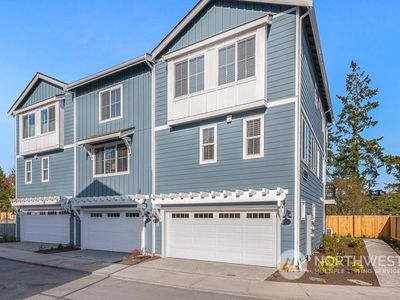 15423 Admiralty Way #E1, Lynnwood, WA, 98087