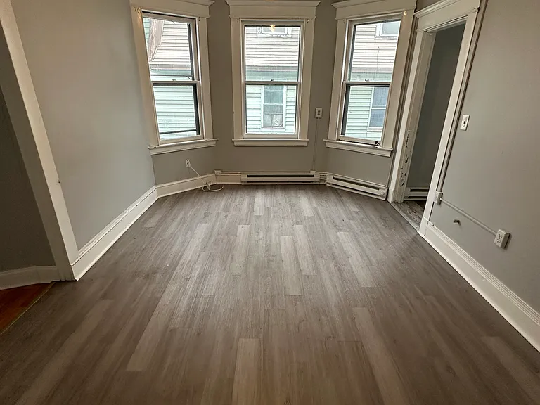 35 Webb St #22 — Photo 12