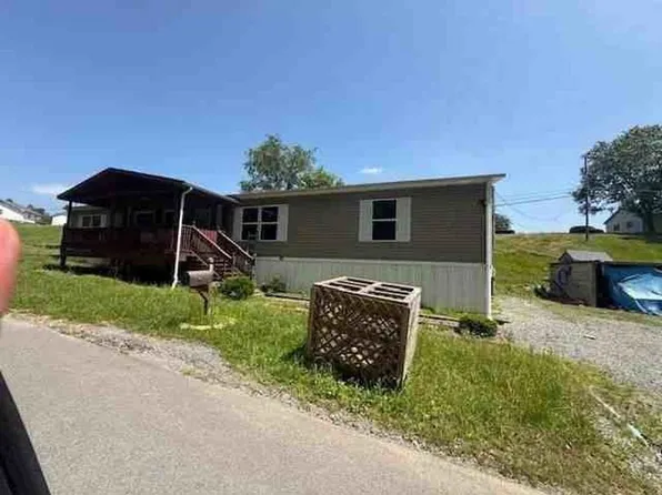 694 Park Ave, Jane Lew, WV 26378
