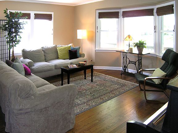 Front/Living Room