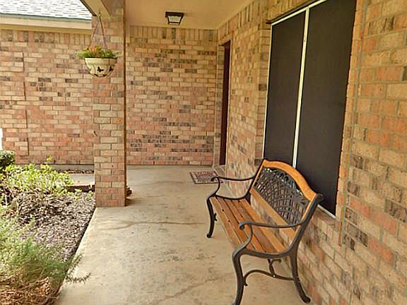 4th image of 7040 Pleasure Lake Dr