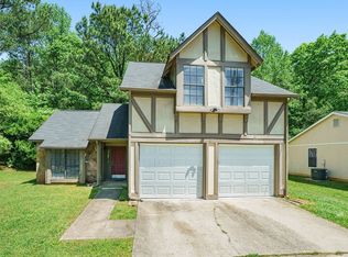 6298 Leverett Dr, Lithonia, GA 30038