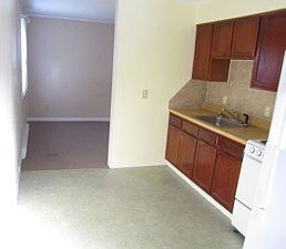 2nd image of 810 N Duke St APT 25