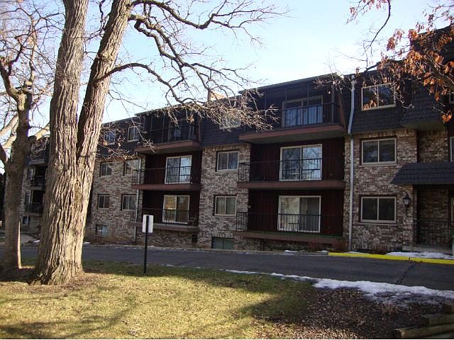 1st image of 260 Westview Dr APT 304