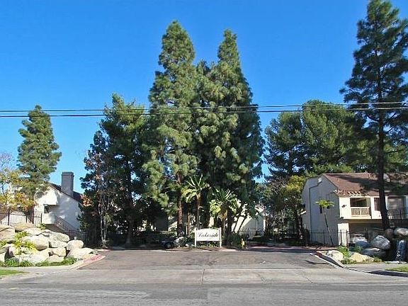 3rd image of 10531 Lakeside Dr S #126