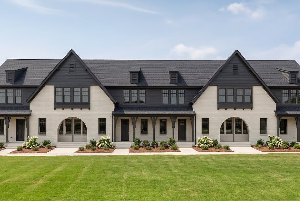 1st image of 761 River Walk Dr