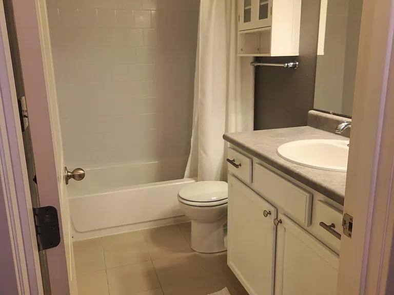 700 Front St S #D207 — Photo 19