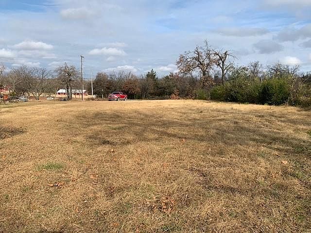 2nd image of 10800 E Reno Ave