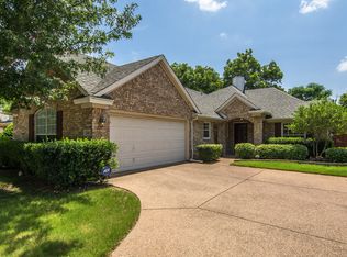 2349 Aberdeen Dr, Bedford, TX 76021