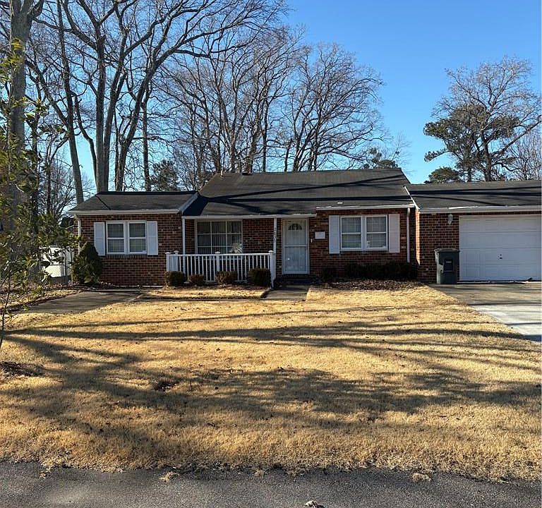 1st image of 2835 Chesapeake Blvd