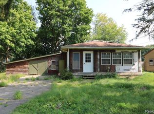 4318 Tommy Armour Dr, Flint, MI 48506