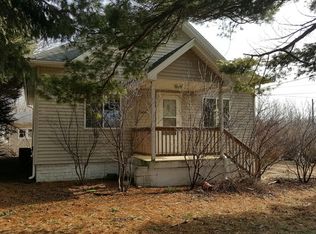 1615 N Otter Creek Rd, Streator, IL 61364
