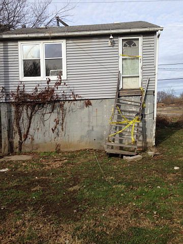 1st image of 627 Glencroft Ave