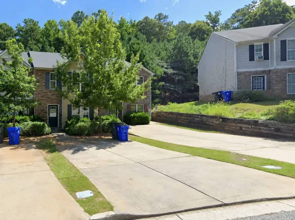 5814 Union Walk Dr, Union City, GA 30291