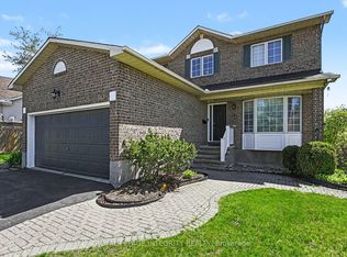 168 Springwater Dr, Kanata, ON K2M 2A1