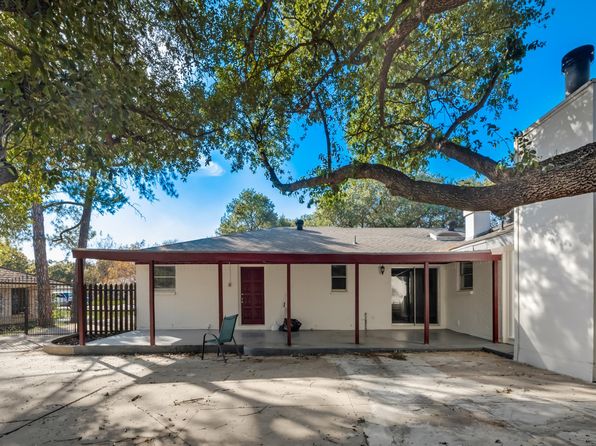 1500 Wade Dr
