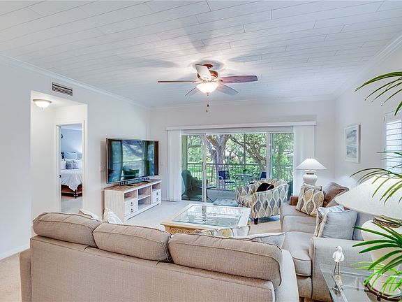 5th image of 107 W Park Shores Cir APT 28W