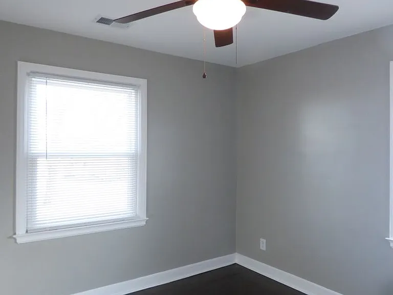 206 Broadview Dr — Photo 11