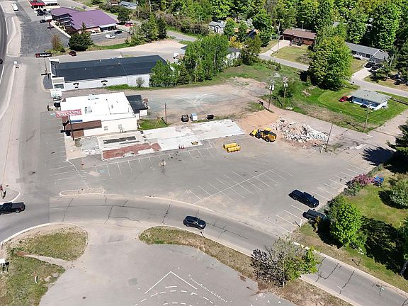 3rd image of 2100 Us Highway 41 W