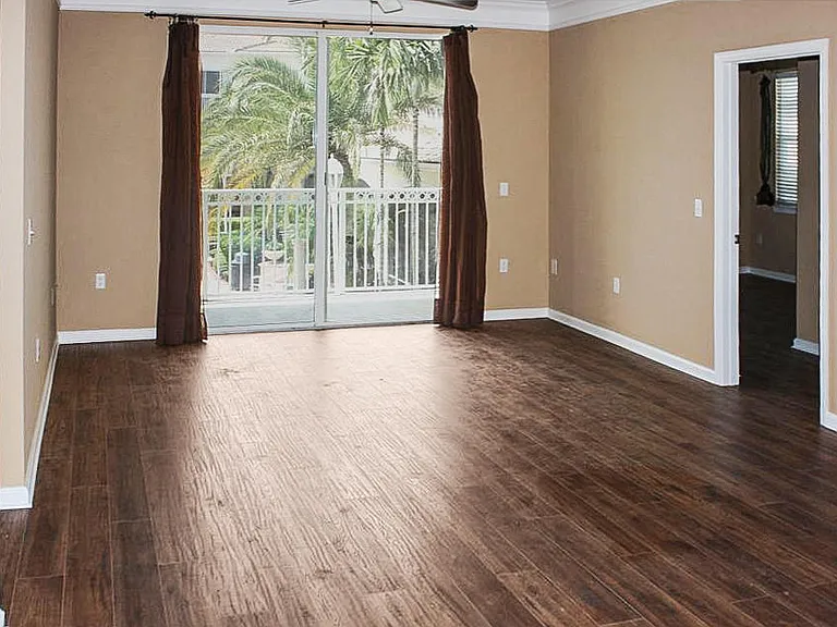 4208 Myrtlewood Cir E #4208 — Photo 2