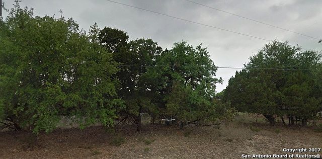 2nd image of 1346 Riviera Dr
