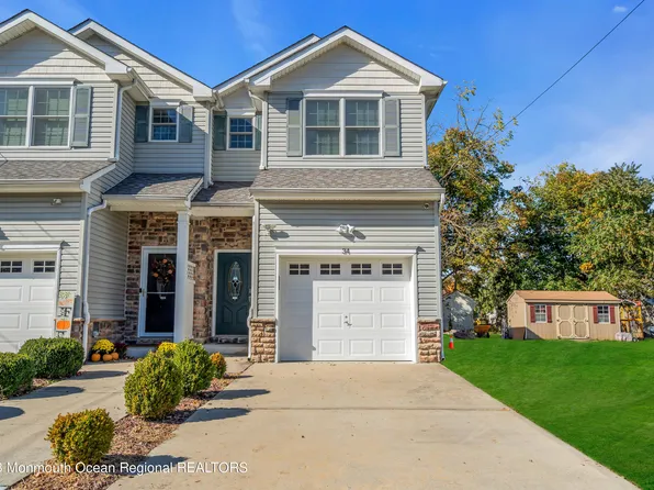 34 Hamilton Street, Allentown, NJ 08501