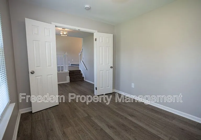 10116 Wimbledon Ct — Photo 9