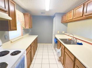 7401 Canoga Cir, Fort Worth, TX 76137