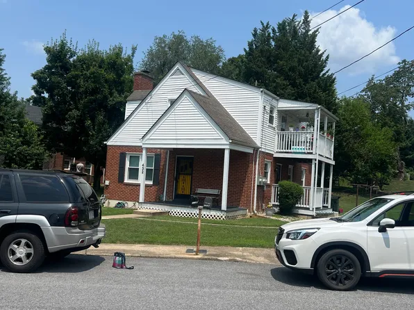 428 Benson St #A, Staunton, VA 24401