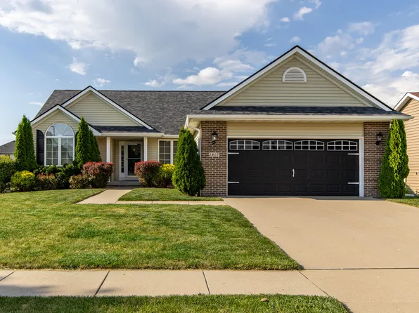 2607 Yorkshire St, Ames, IA 50010