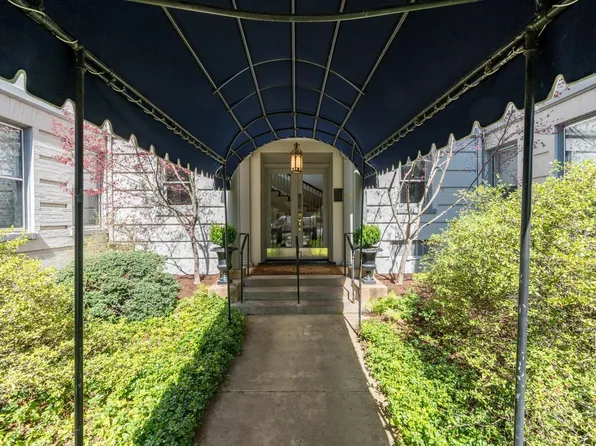 2934 Rivermont Ave APT 13, Lynchburg, VA 24503