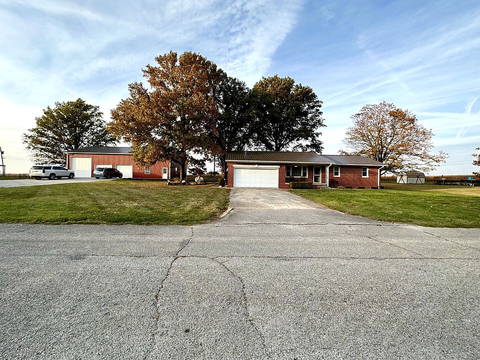 1st image of 1180 E Pleasant Dr