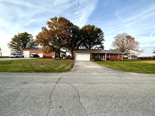 1180 E Pleasant Dr, Greensburg, IN 47240