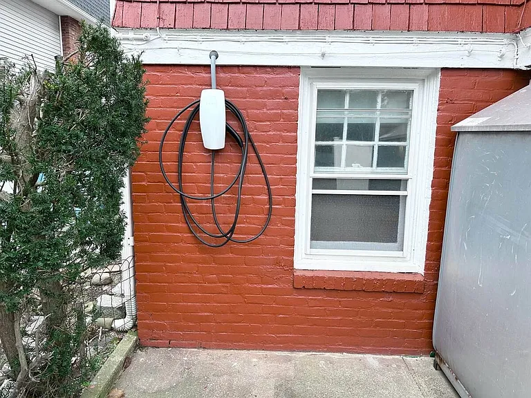 31 S Bartram Ave — Photo 24