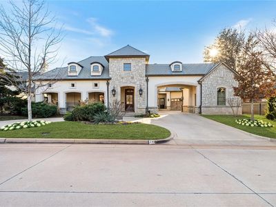 2422 NW Grand Cir, Oklahoma City, OK, 73116