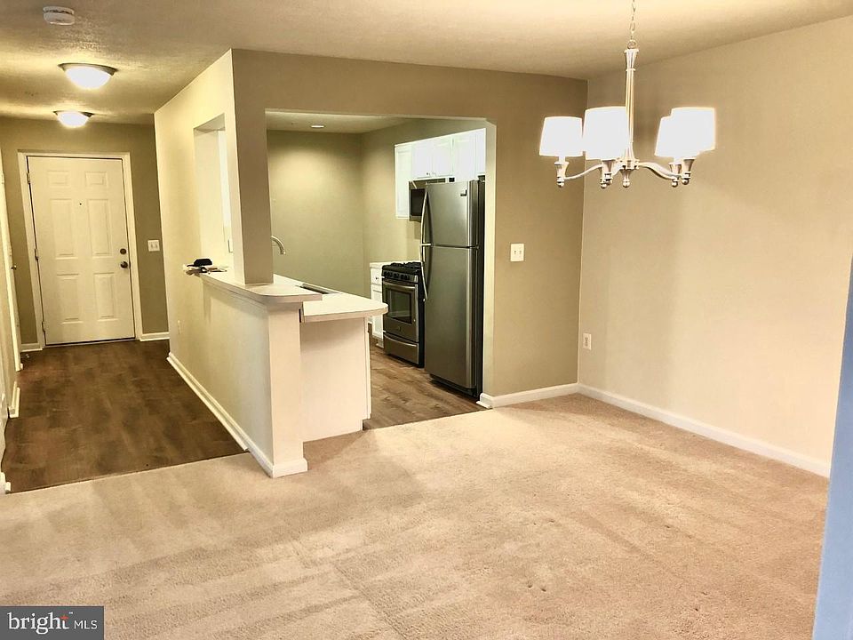 1st image of 603 Burtons Cove Way Unit 9