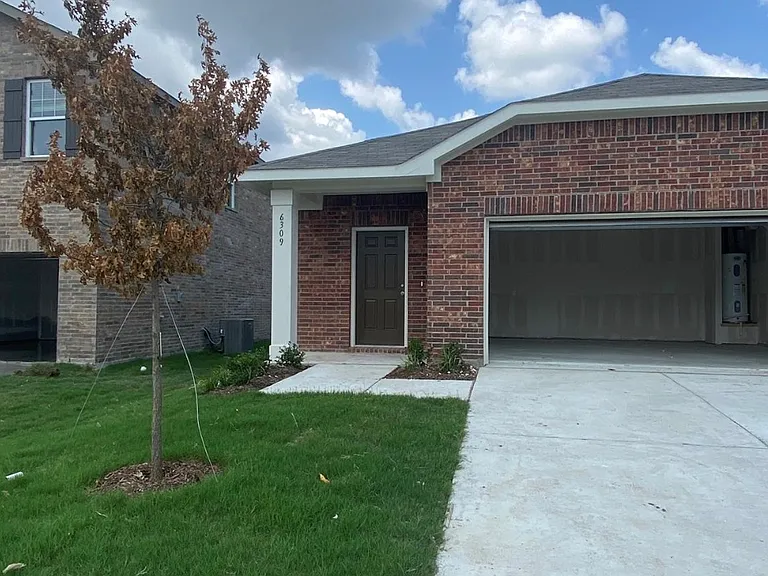 6309 Tropicana Ln — Photo 1