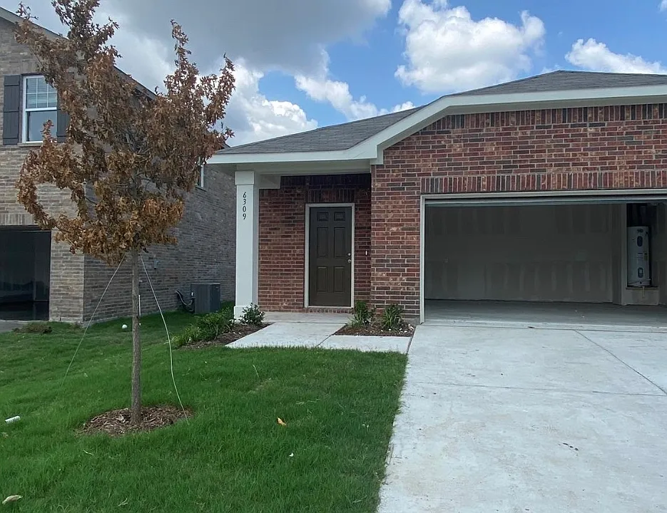 6309 Tropicana Ln