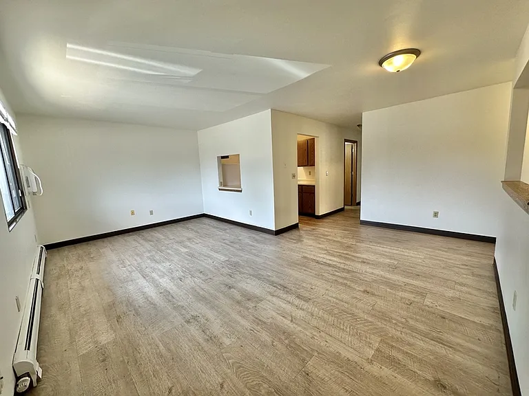 436 Sullivan St #6 — Photo 6