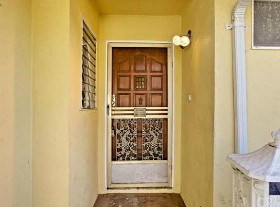 5th image of 6189 Macarthur Way