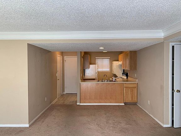 2nd image of 704 Andrea Ln