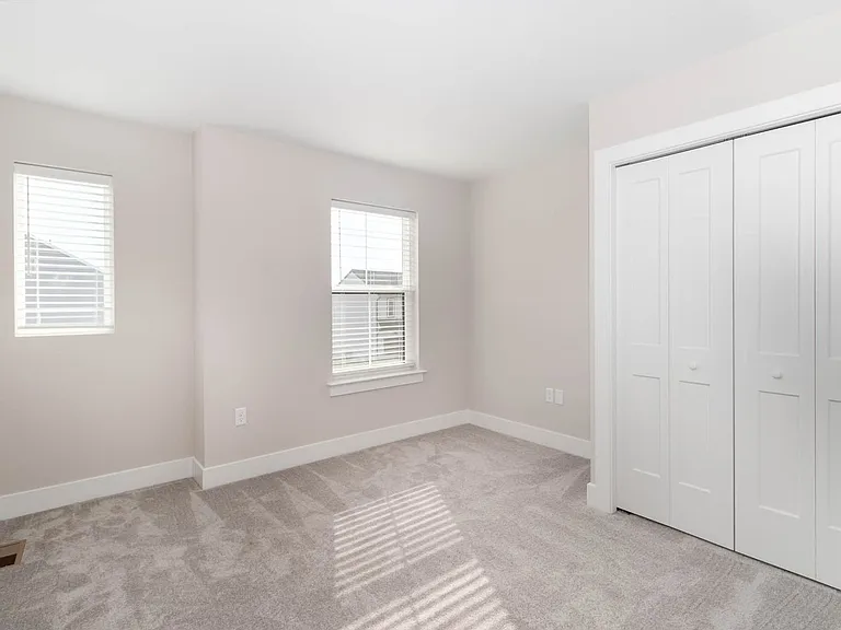 102 Stickley Dr — Photo 17