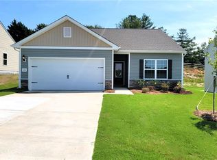 120 Tail Star Ct, King, NC 27021