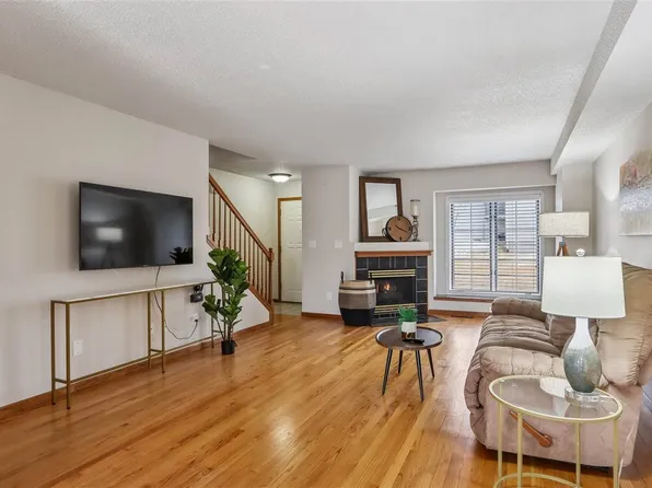 1929 Earl Rd, Iowa City, IA 52246