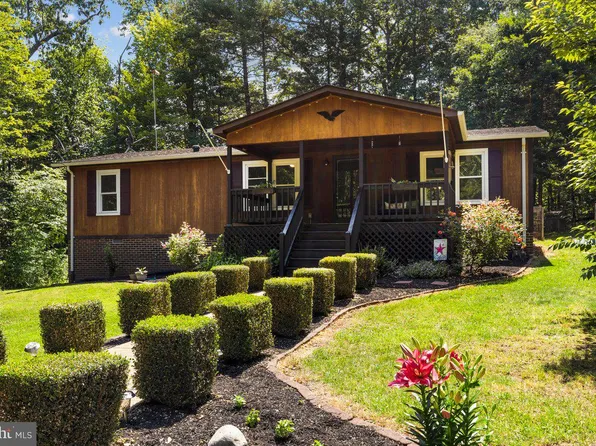 2344 Desert Rd, Reva, VA 22735