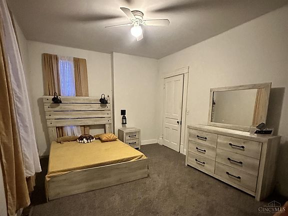 5th image of 1229 Iliff Ave