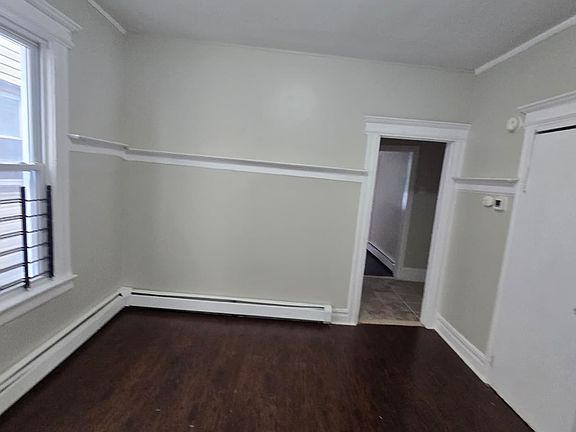 5th image of 247 Amherst St #1LL