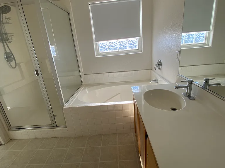 14243 Palm Ct — Photo 10