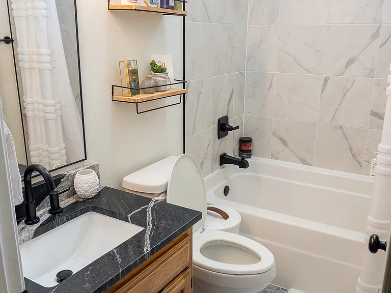 4 Penrith Dr — Photo 8